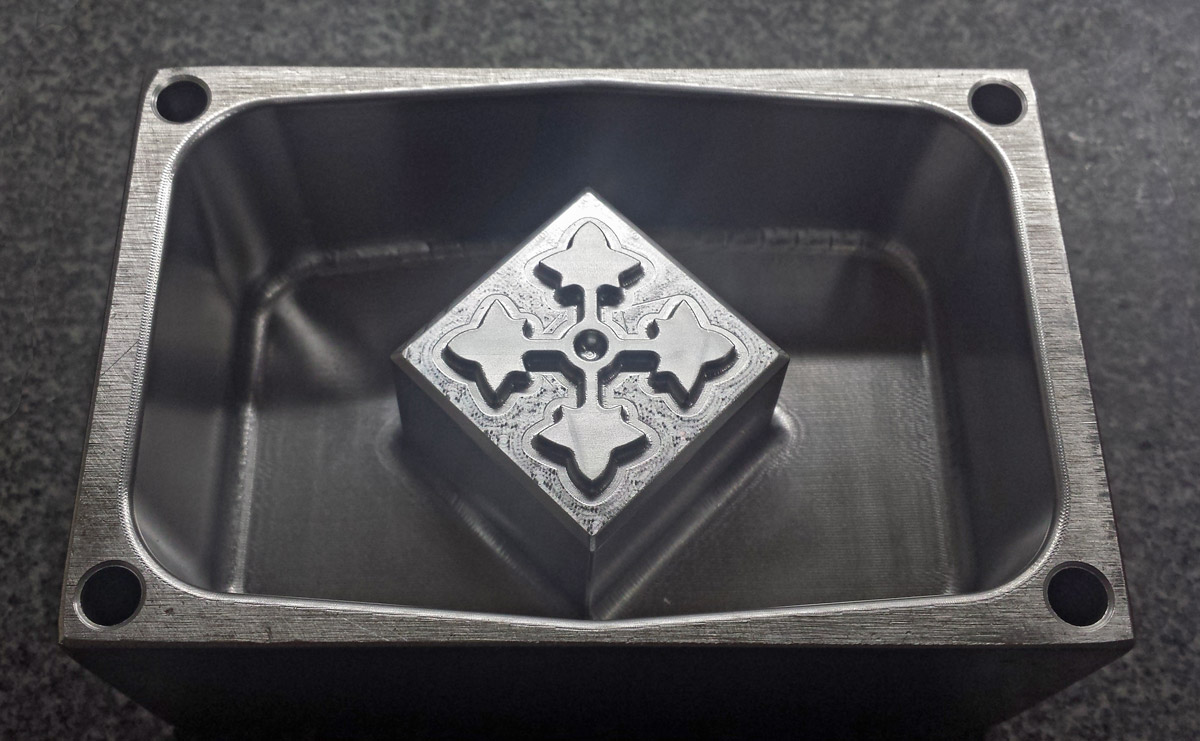 4th infantry division patch cut into steel.