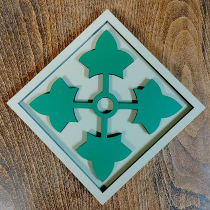 4th Infantry Division patch wall plaque.